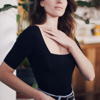 Ava